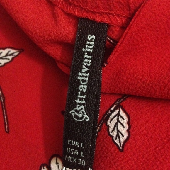 Stradivarius Red Floral Print Romper Playsuit - Picture 4 of 4